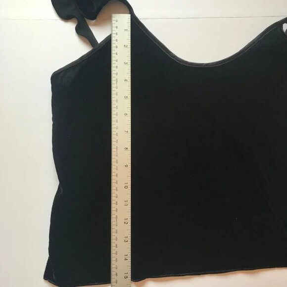 Victoria's Secret Velvet Cami Luxurious Black Ruffle  Straps Top Tank Tee Sz M - Picture 10 of 16